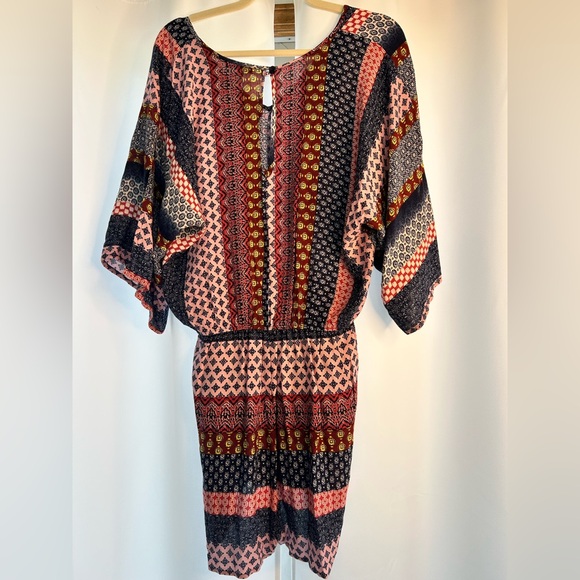 26. Venus Mixed Print Romper size S - Picture 9 of 11